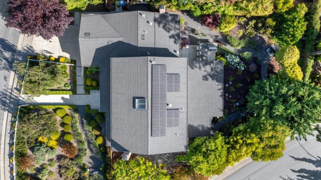 2 Black Tail Lane, Monterey CA: https://media.crmls.org/mediaz/16af9c66-9b4a-4846-a91b-0a4611a5d52a.jpg