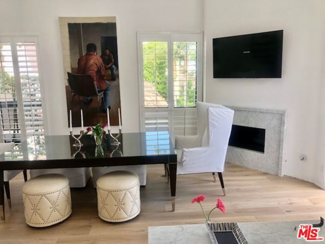9033 VISTA GRANDE Street, West Hollywood CA: https://media.crmls.org/mediaz/16affcd6-a15c-46ad-a6c7-a49df3de5e36.jpg