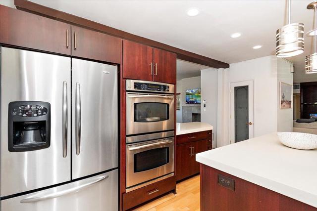 2030 E Amado Road, Palm Springs CA: https://media.crmls.org/mediaz/16b092fa-aefd-4d5a-85ee-ec987006c488.jpg