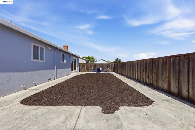 Image 46 of 51 For 1326 Vining Dr