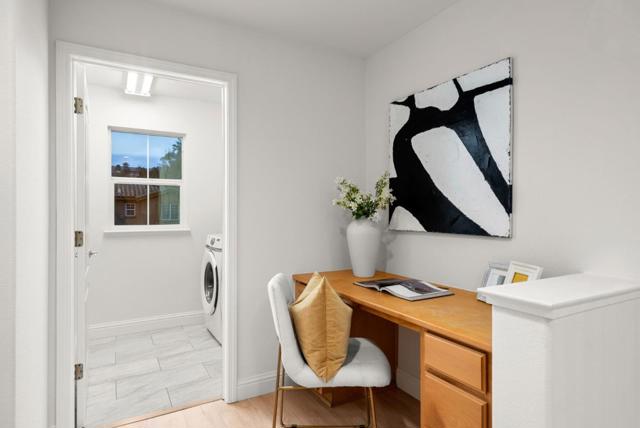 34298 Torrey Pine Lane, Union City CA: https://media.crmls.org/mediaz/16b1a57a-ca77-45be-8bb4-4cd26f4dc263.jpg