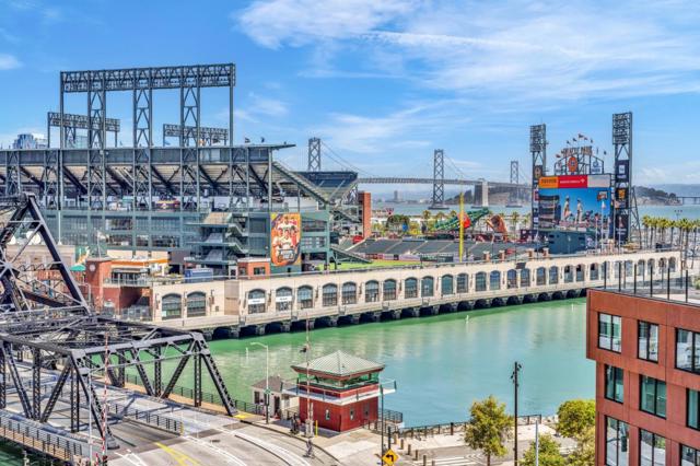1000 3rd Street, San Francisco CA: https://media.crmls.org/mediaz/16b30096-8bb5-4f92-bb21-2751d0f75b76.jpg