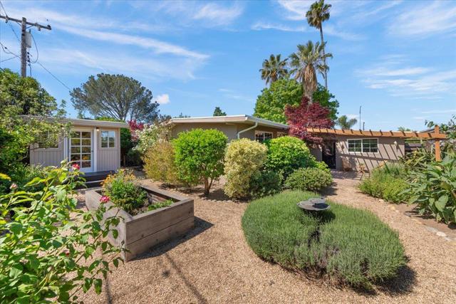 494 Century Drive, Campbell CA: https://media.crmls.org/mediaz/16b30f0e-940c-4a15-adda-0f074295b2c6.jpg