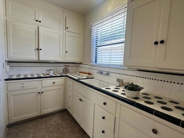 0 Ellis St, King City CA: https://media.crmls.org/mediaz/16b310e2-b068-470c-8886-4bcf39a8696d.jpg