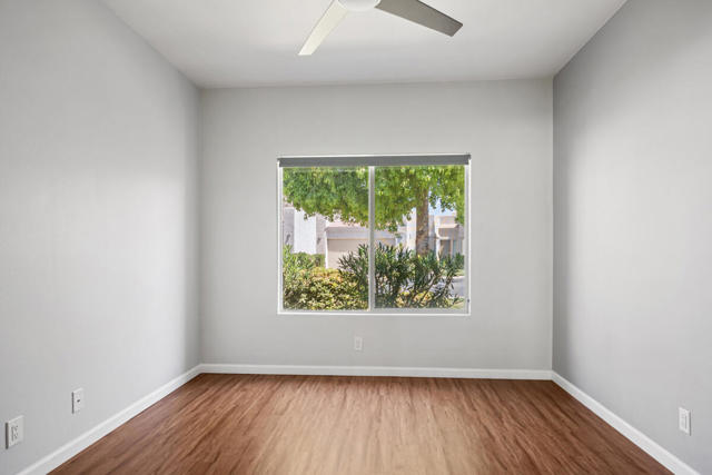 48211 Vista De Nopal, La Quinta CA: https://media.crmls.org/mediaz/16b49167-3f45-4a41-ba85-d009d6511701.jpg