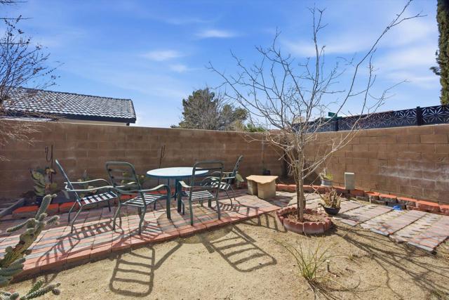 Detail Gallery Image 48 of 55 For 905 Cimarron Ct, Ridgecrest,  CA 93555 - 4 Beds | 2/1 Baths