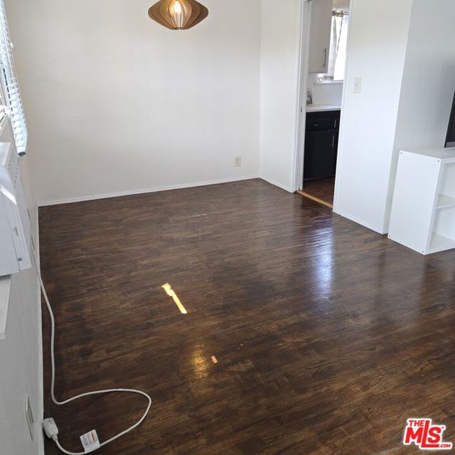 505 Venice Way photo 5