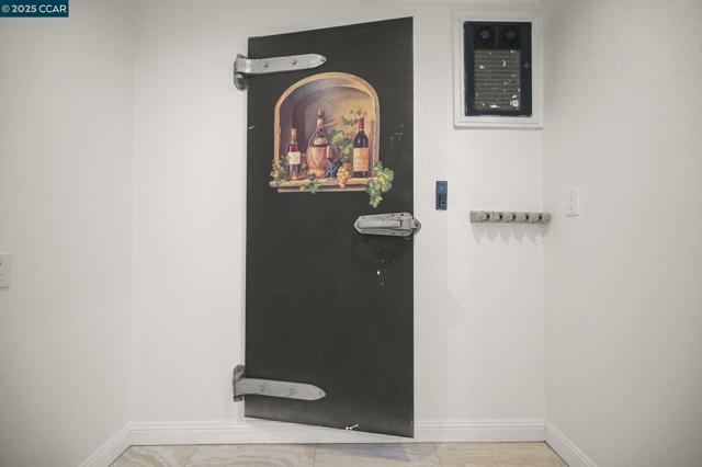 3698 De Rosa Ct, Concord CA: https://media.crmls.org/mediaz/16b76419-1ca2-4904-8a1b-5d61df70fd76.jpg