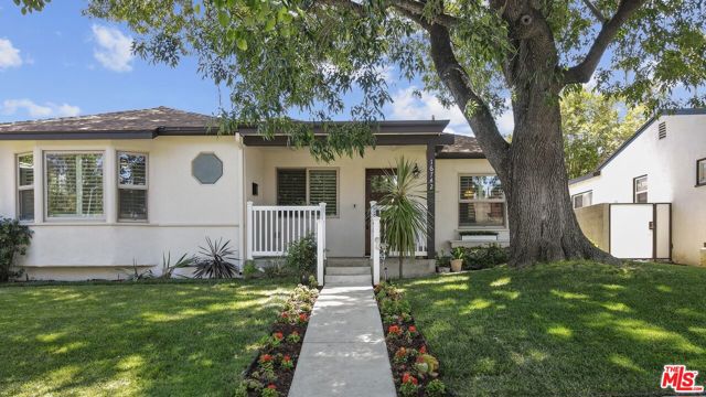 16742 MCCORMICK Street photo 3