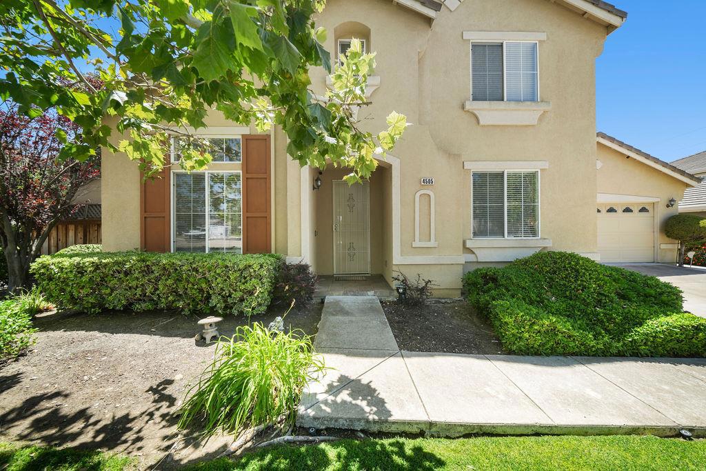 4505 Wagon Trail Way