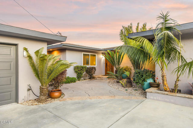 Detail Gallery Image 5 of 31 For 941 Buena Vista St, Ventura,  CA 93001 - 3 Beds | 2 Baths