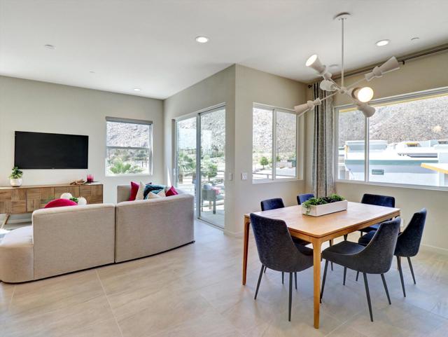 798 Obsidian Loop E, Palm Springs, CA 92264