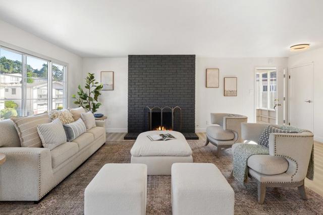 15 Eastridge Circle, Pacifica CA: https://media.crmls.org/mediaz/16bcbc72-5c0c-42be-8e4b-384584d0ec56.jpg