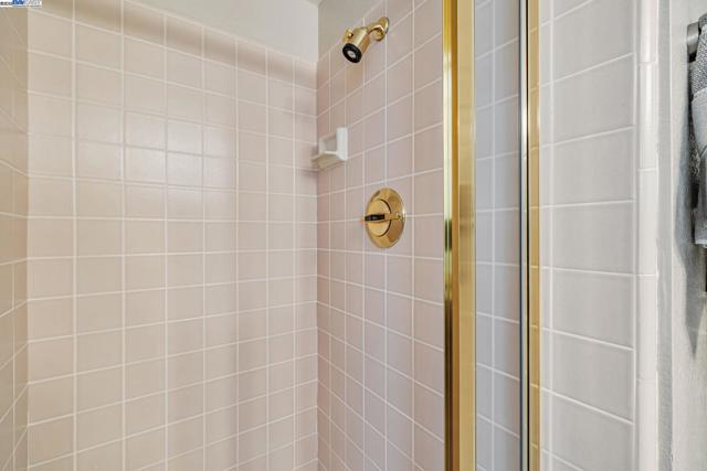 47 Summer Hill Court, Danville CA: https://media.crmls.org/mediaz/16be9384-ca6e-4c3f-948b-8c22e7be48ed.jpg
