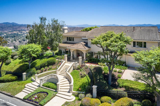 11848 Presilla Road, Camarillo CA: https://media.crmls.org/mediaz/16c02bc1-9c5c-4e29-9653-c84ae9bd08d3.jpg