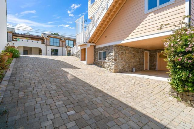 1207 Danmann Avenue, Pacifica CA: https://media.crmls.org/mediaz/16c0bb40-4eae-4923-bdaf-03f07edeef5b.jpg