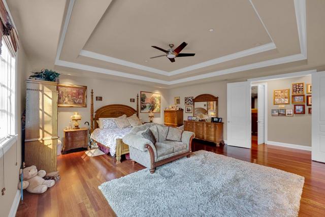 8451 Goldenrod Circle, Gilroy CA: https://media.crmls.org/mediaz/16c0bb78-265f-4c14-851c-8c2b3fbca8d1.jpg