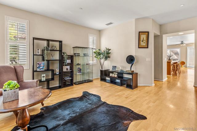 22 Silver Forest Court, Azusa CA: https://media.crmls.org/mediaz/16c0bf5e-388c-455e-9db6-835854c44bf5.jpg