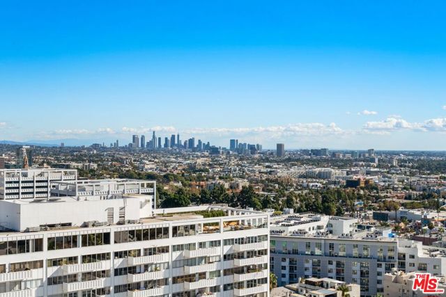 7250 Franklin Ave #511, Los Angeles, CA 90046