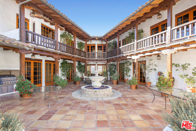 25127 Jim Bridger Road, Hidden Hills CA: https://media.crmls.org/mediaz/16c36682-f226-4583-a1b1-7c1f477f16a5.jpg