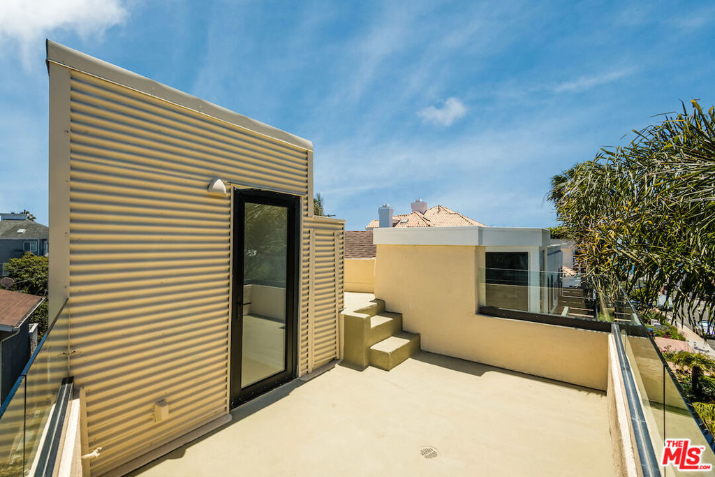 MLS #25621617 image #20