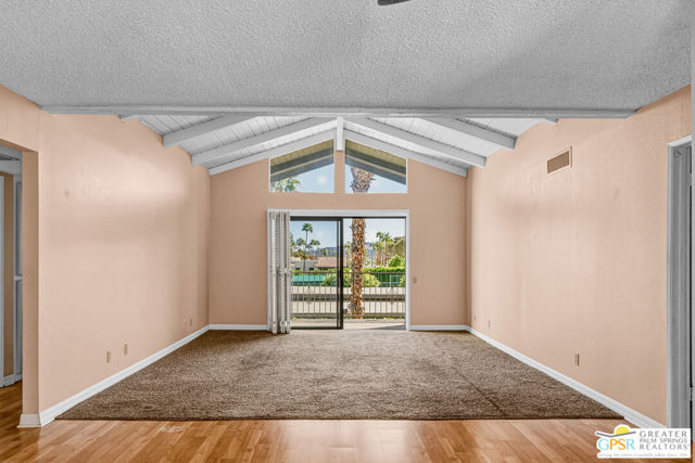 2240 S Palm Canyon Drive #24, Palm Springs, CA 92264