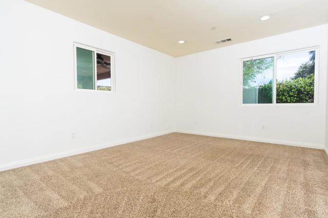 Detail Gallery Image 21 of 36 For 8364 Lake Ashwood Ave, San Diego,  CA 92119 - 4 Beds | 2/1 Baths