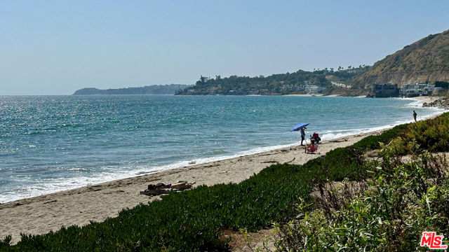 corral canyon beach