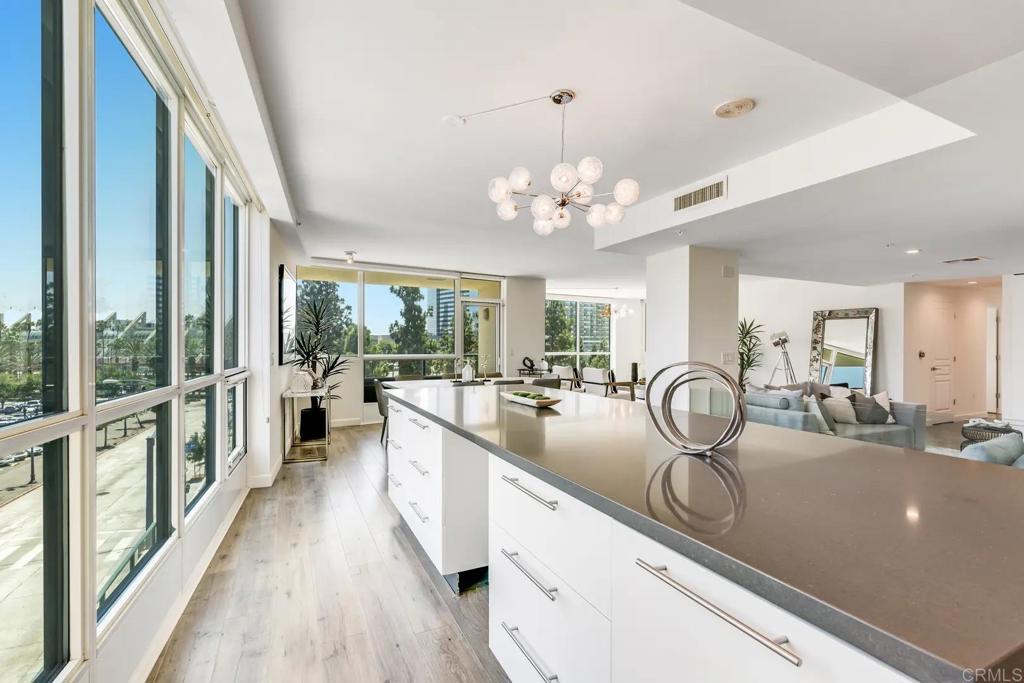 510 1st Ave - photo 18