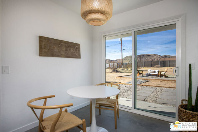 4742 Avenida La Flora Desierta, Joshua Tree CA: https://media.crmls.org/mediaz/16c88ea5-b075-4731-8f86-a64845d2f597.jpg