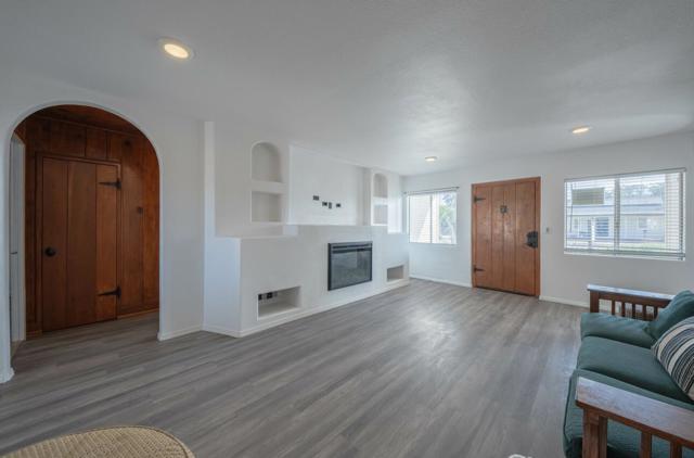 109 Denner Road, Salinas CA: https://media.crmls.org/mediaz/16c99b9c-c976-462e-9355-b5f0330b5e6e.jpg