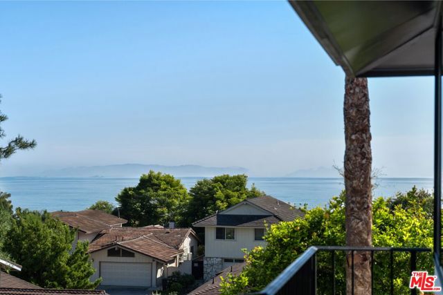 29343 Whitley Collins Drive, Rancho Palos Verdes, California 90275, 5 Bedrooms Bedrooms, ,5 BathroomsBathrooms,Residential,Sold,Whitley Collins,24354853