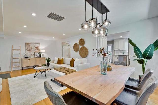 269 Bush Street, Mountain View CA: https://media.crmls.org/mediaz/16ca1d1f-e708-4a37-8e84-a5fe13124b5b.jpg