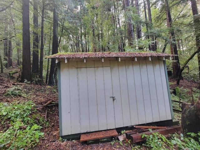 14430 Old Japanese Road, Los Gatos CA: https://media.crmls.org/mediaz/16cae4e6-8d61-449c-8fa8-6787ee465fb8.jpg