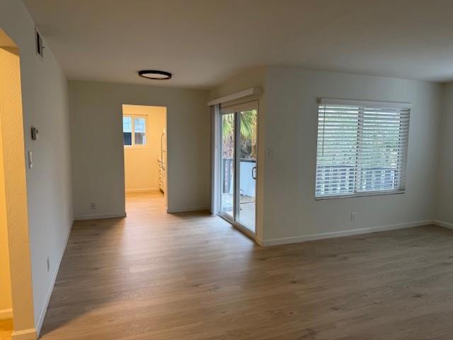3257 Glendora, San Mateo CA: https://media.crmls.org/mediaz/16cb5236-d0cf-4cca-a4a5-5bb68b135d39.jpg