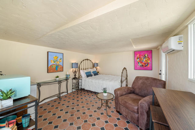 Image 87 of 108 For 56375 Bighorn Drive