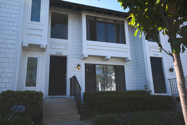 25625 Paseo La Cresta, Laguna Niguel CA: https://media.crmls.org/mediaz/16cd2ffd-c5ff-40bd-82f3-be9b3031c16a.jpg