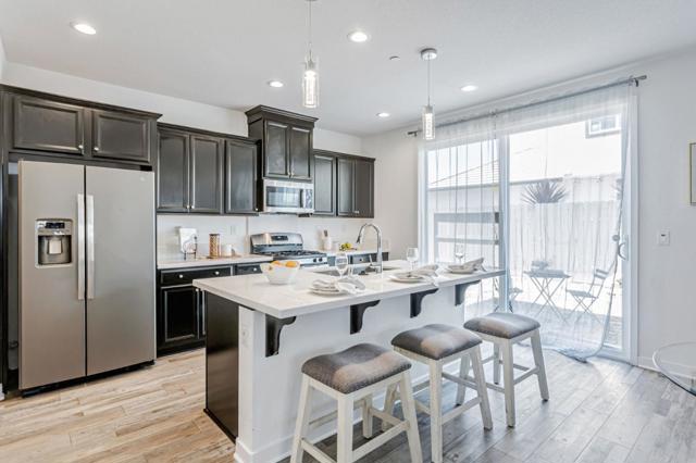 536 Datura Drive, Vacaville CA: https://media.crmls.org/mediaz/16cdf9c1-34a6-405a-ad73-b4ece05f0ff3.jpg