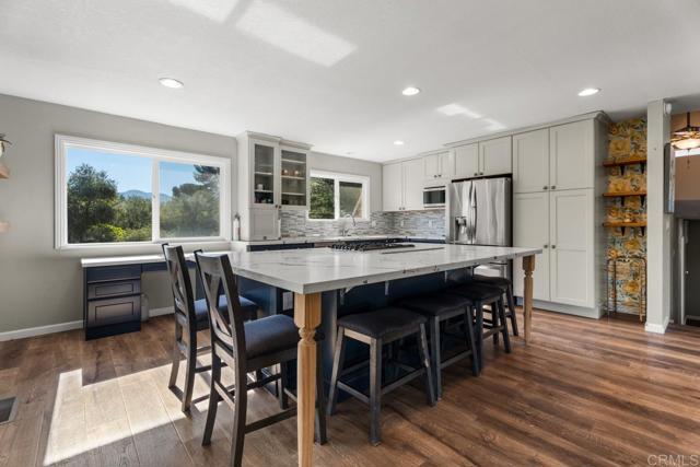 Detail Gallery Image 16 of 55 For 15912 Mussey Grade Rd, Ramona,  CA 92065 - 4 Beds | 3 Baths