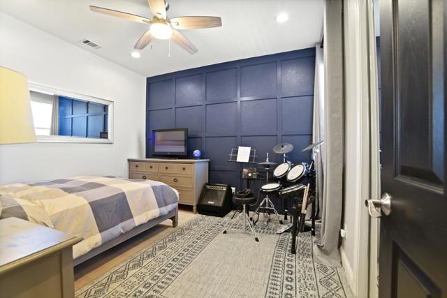 2264 Star Lilly Court, Brentwood CA: https://media.crmls.org/mediaz/16cf0c5c-f507-4763-952c-21ee69a0674c.jpg