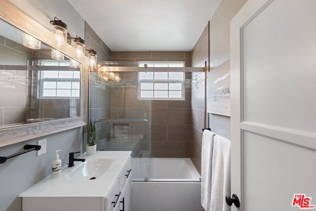 5216 Fidler Avenue, Lakewood CA: https://media.crmls.org/mediaz/16cf260f-b81d-45e2-85b1-53081a3cf5cf.jpg