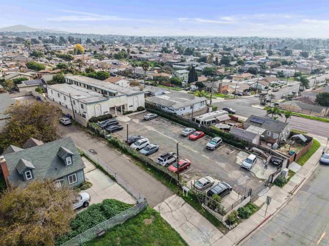 Image 3 of 20 For 335 Laurel Avenue