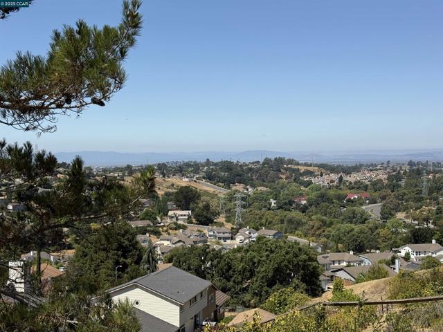 154 Turnberry Way, Vallejo CA: https://media.crmls.org/mediaz/16d01aec-5e57-4cff-a00c-7f392e1b0573.jpg