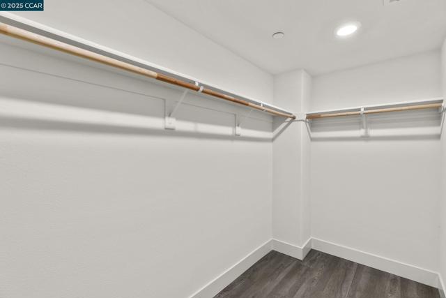 320 Riesling Ave, Milpitas CA: https://media.crmls.org/mediaz/16d05574-e4b2-4b77-a7f7-01e66cd77d3e.jpg