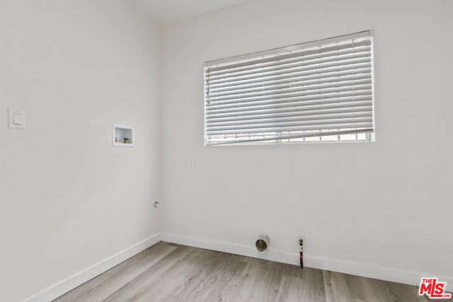 1060 Mcfarland Avenue, Wilmington CA: https://media.crmls.org/mediaz/16d0bfcc-fa65-46a9-9dd2-eaa9f5d834e0.jpg