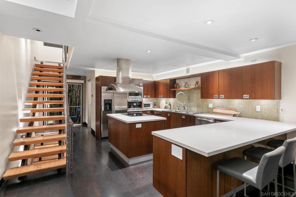 3033 India St. - photo 17