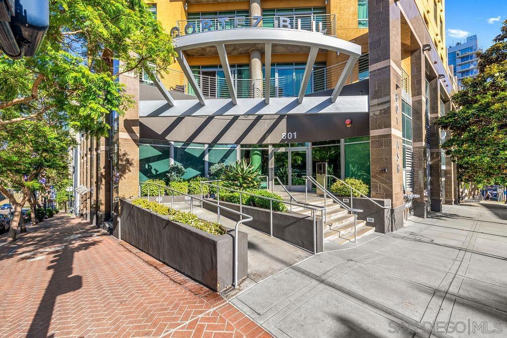 801 Ash St - photo 3