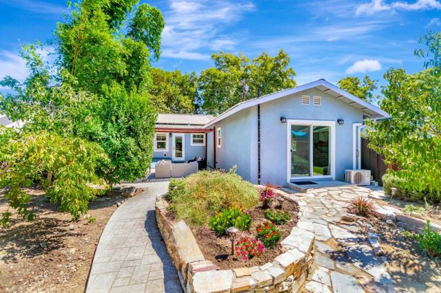 133 S 20th Street, San Jose CA: https://media.crmls.org/mediaz/16d5acde-ad42-4512-9fb7-ec82a3093f61.jpg