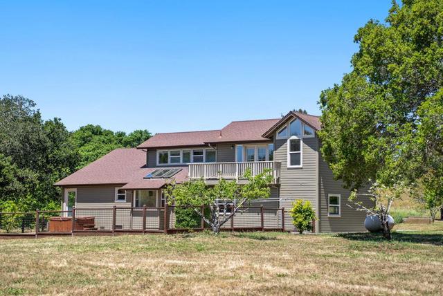 277 Wheelock Road, Corralitos CA: https://media.crmls.org/mediaz/16d5b384-d30c-4017-bb69-a2ec30bb72bb.jpg