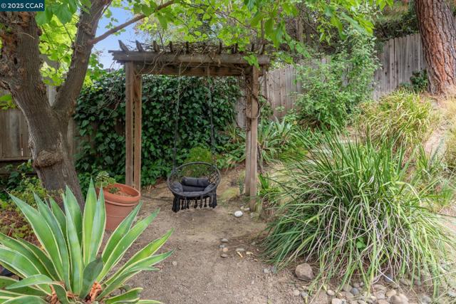 Image 52 of 60 For 2335 Mallard Drive